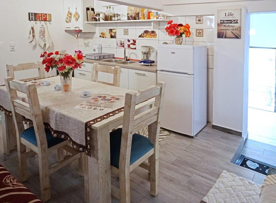 Ilio Socrates Apartment Skála Marión Bagian luar foto